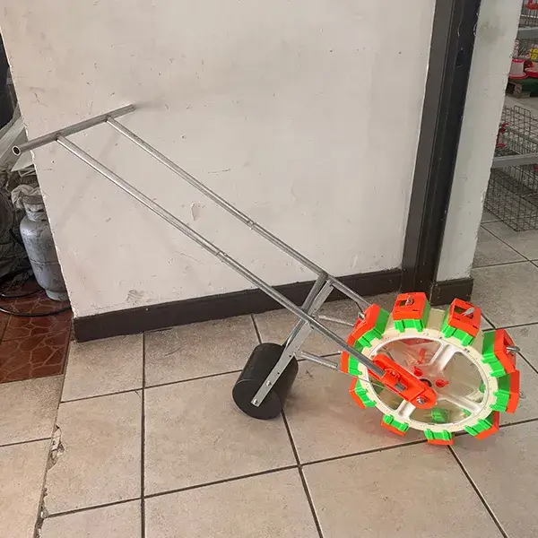 Sembrador de pasto y forrajes SOPECR